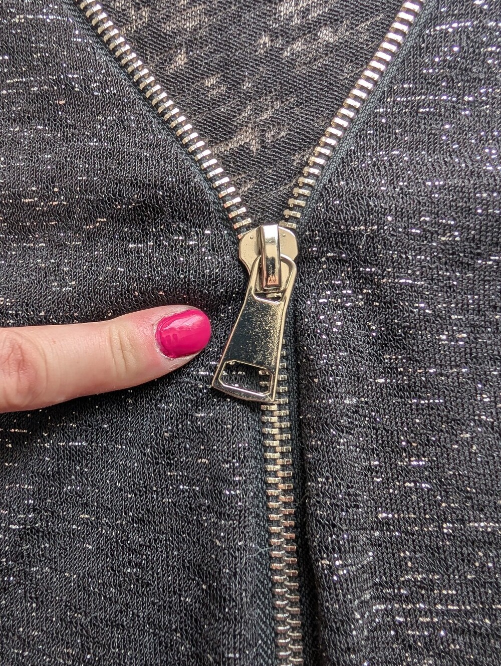 Light metallic thread sweater - Picture 2 of 8
